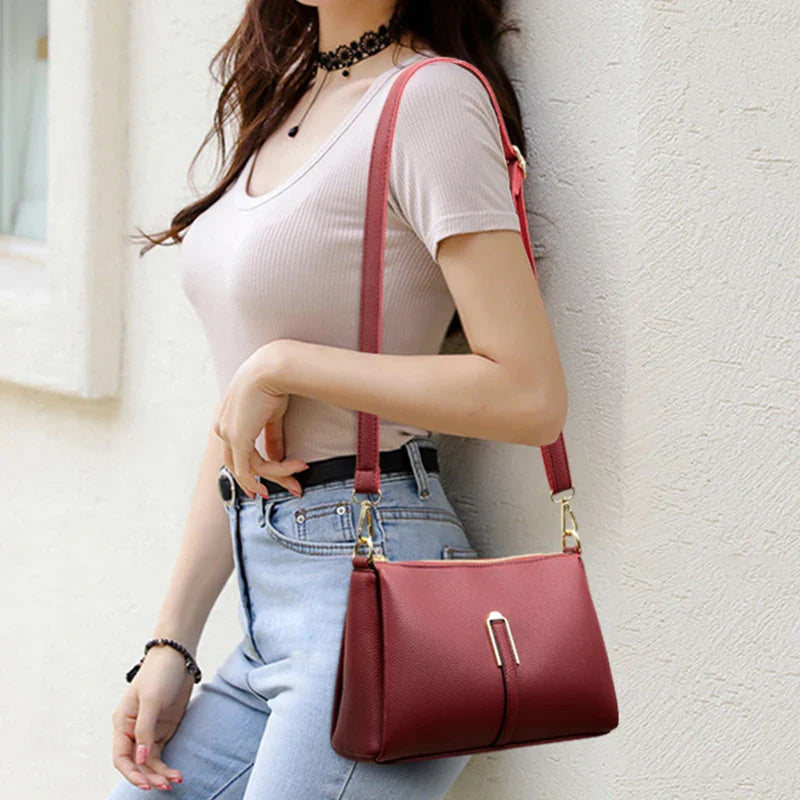 Bolsa Feminina Pequena em Couro Genuino - Laydiani Premium