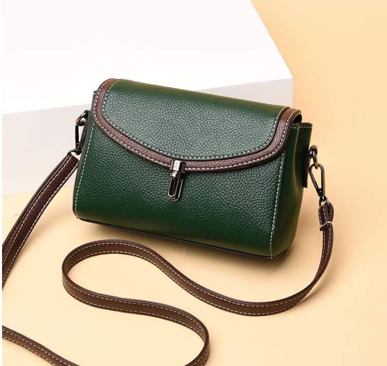 Bolsa Feminina em Couro Genuino - Genevieve