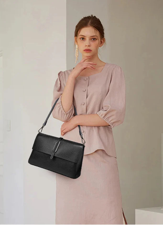 Bolsa Feminina em Couro Genuíno - Beatrice Milani