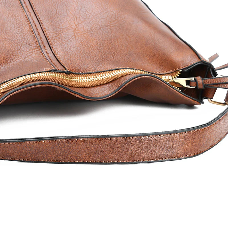 Bolsa Feminina em Couro Genuino - Margot Premium