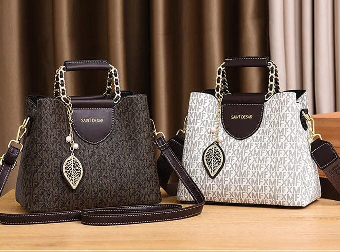 Bolsa Feminina em Couro Genuino - Saint Desar