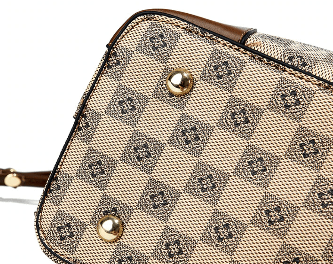 Bolsa Feminina em Couro Genuino - Santini Luvi
