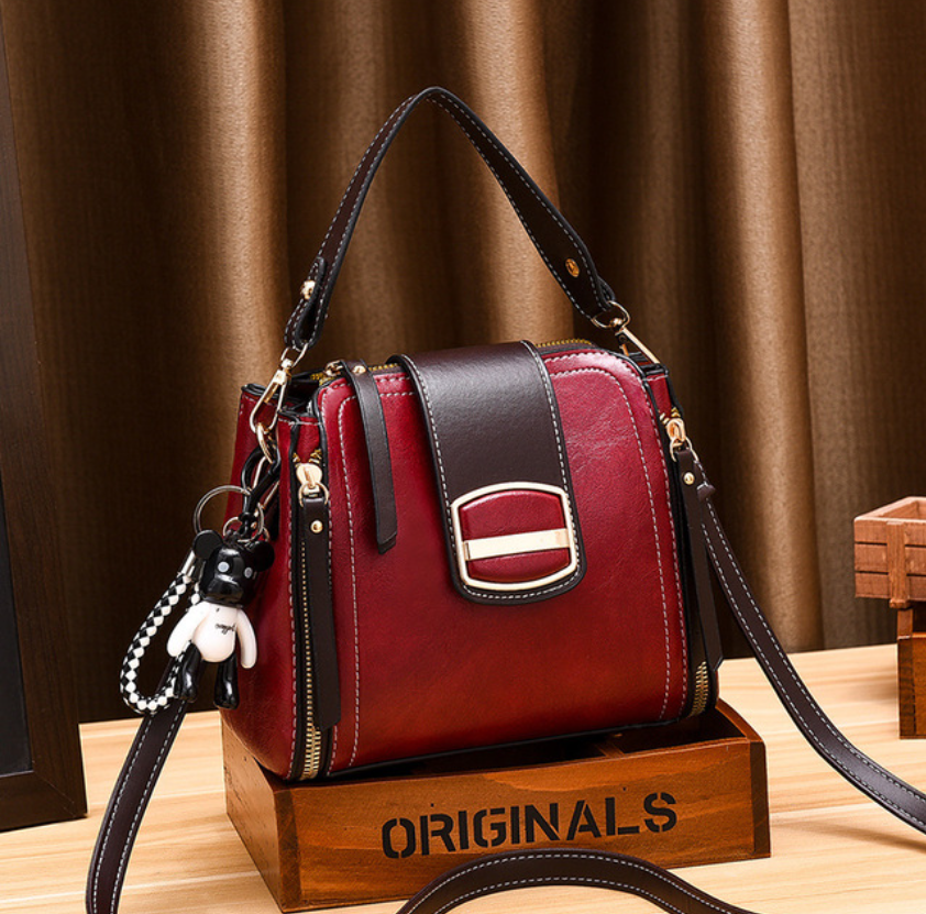 Bolsa Feminina em Couro Genuino - Vinil Vintage