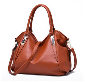 Bolsa Feminina em Couro Genuino - Giardiane