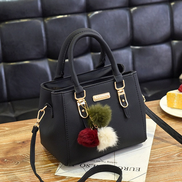 Bolsa Feminina em Couro Genuino - Desirée Luxo + Brinde Exclusivo