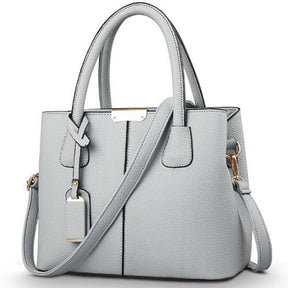 Bolsa Feminina em Couro Genuino - Emma Ferraz