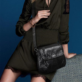 Bolsa Feminina em Couro Legítimo - Maira Premium