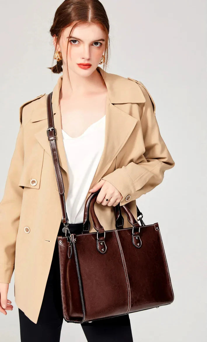 Bolsa Feminina em Couro Genuíno - Laviolette