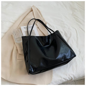 Bolsa Feminina em Couro Genuino - Levy Premium