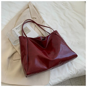 Bolsa Feminina em Couro Genuino - Levy Premium