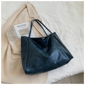 Bolsa Feminina em Couro Genuino - Levy Premium