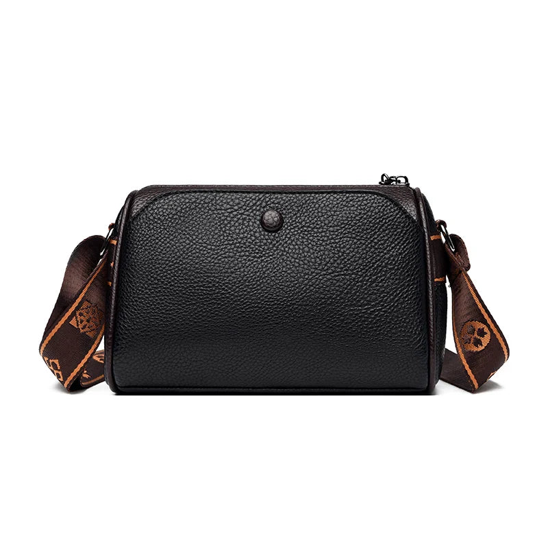 Bolsa Feminina em Couro Genuíno - Chloe Louise