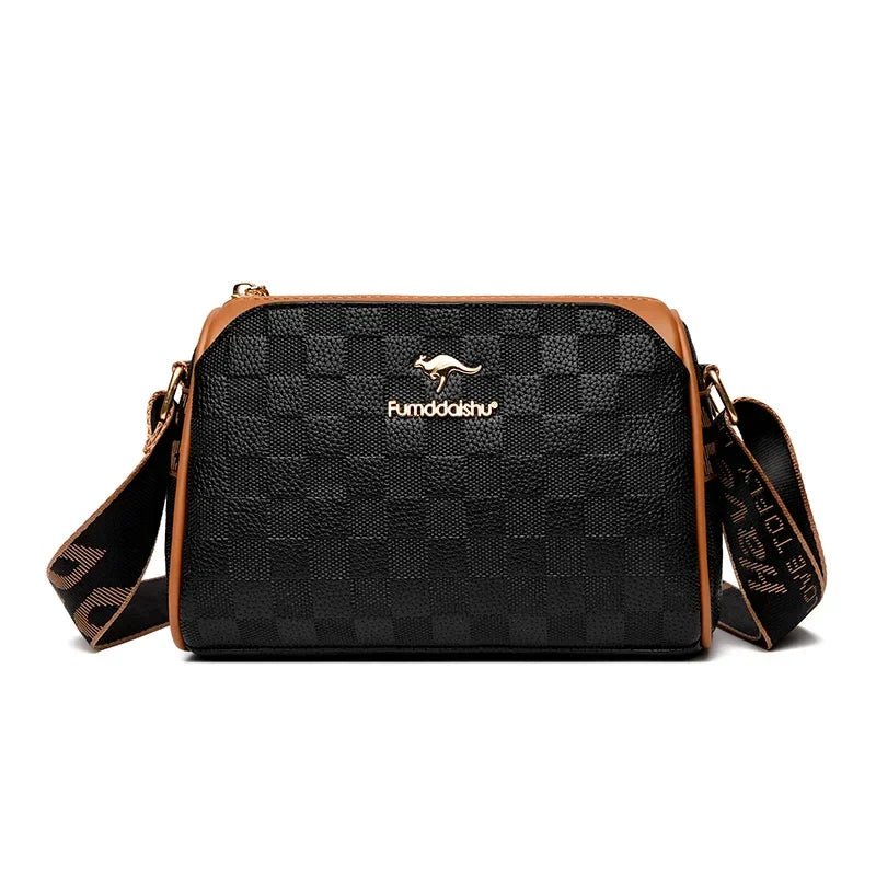 Bolsa Feminina em Couro Genuíno - Chloe Louise
