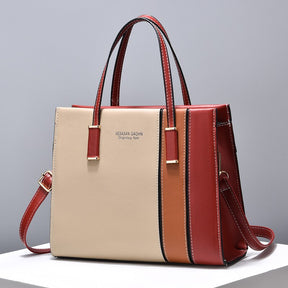 Bolsa Feminina em Couro Genuino - Vesasan