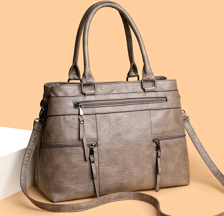 Bolsa Feminina em Couro Genuíno - Bellerose