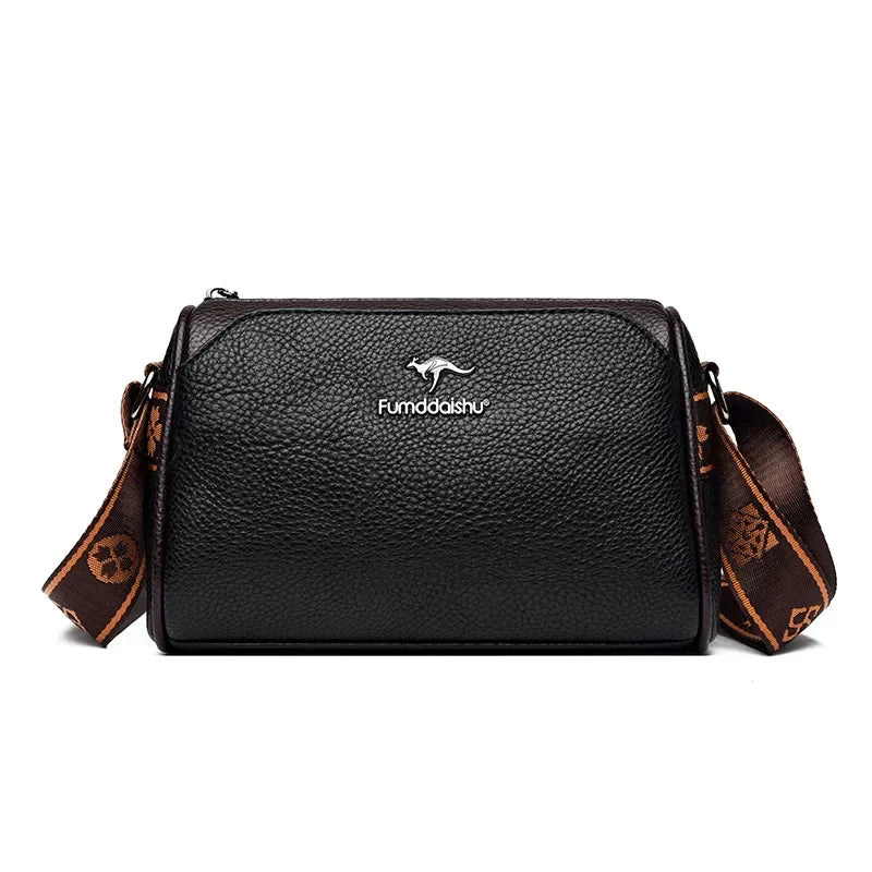 Bolsa Feminina em Couro Genuíno - Chloe Louise