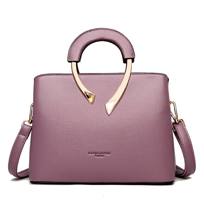 Bolsa Feminina em Couro Genuino - Arabella Vic