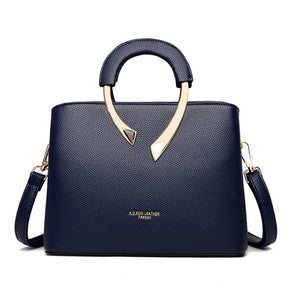 Bolsa Feminina em Couro Genuino - Arabella Vic