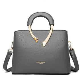 Bolsa Feminina em Couro Genuino - Arabella Vic