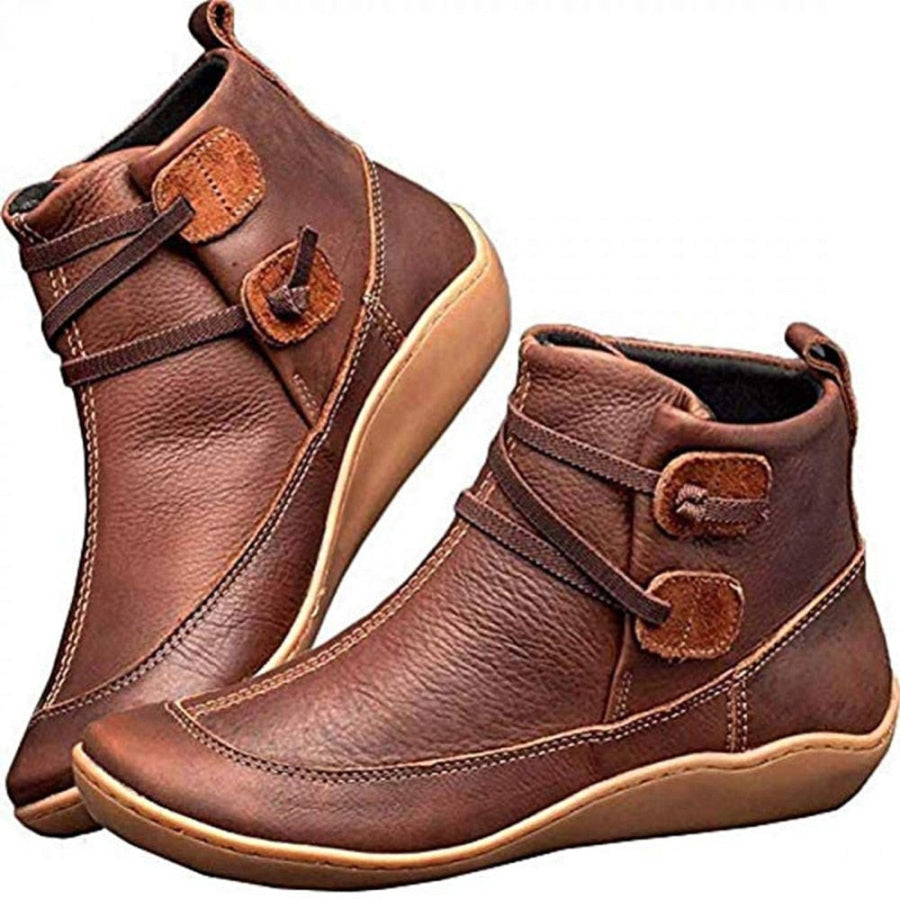 Bota Feminina Cano Curto em Couro Genuino - Amy Victoria