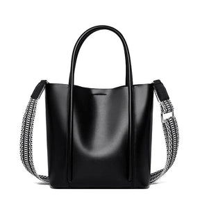 Bolsa Feminina em Couro Genuino - Levy Premium